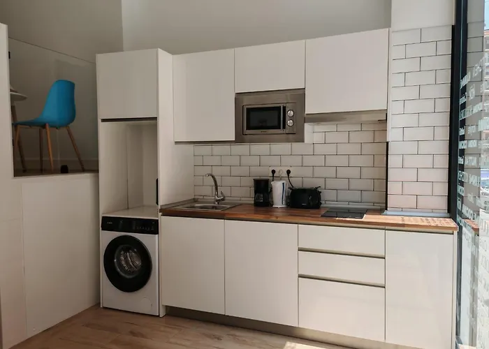 Rooms&kitchen Rekalde Konukevi 3*